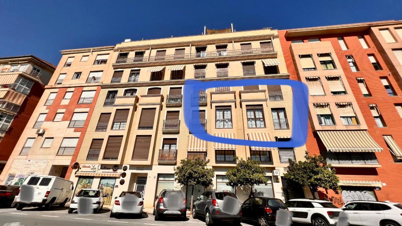 Homely Malaga Av Rosaleda Centro Historico Eksteriør billede